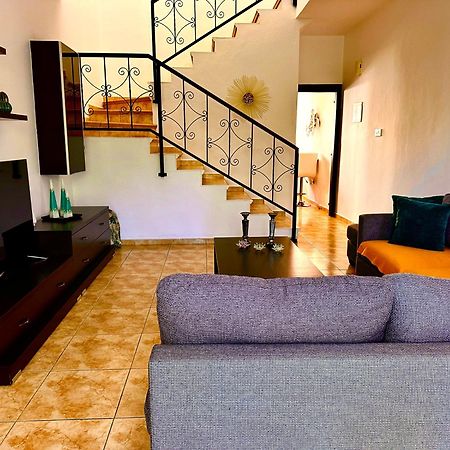 Nanas Vacation House Paphos Luaran gambar